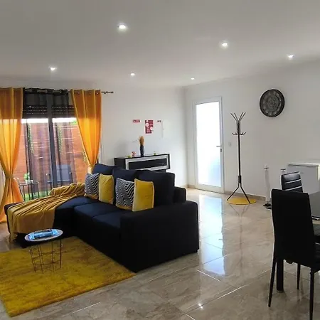 O Infinito Homestay *