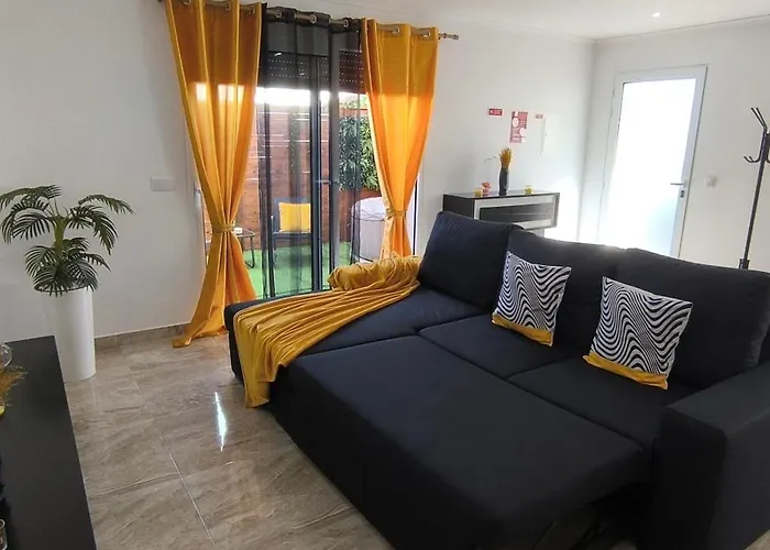 Δωμάτια σε οικογενειακή κατοικία O Infinito *